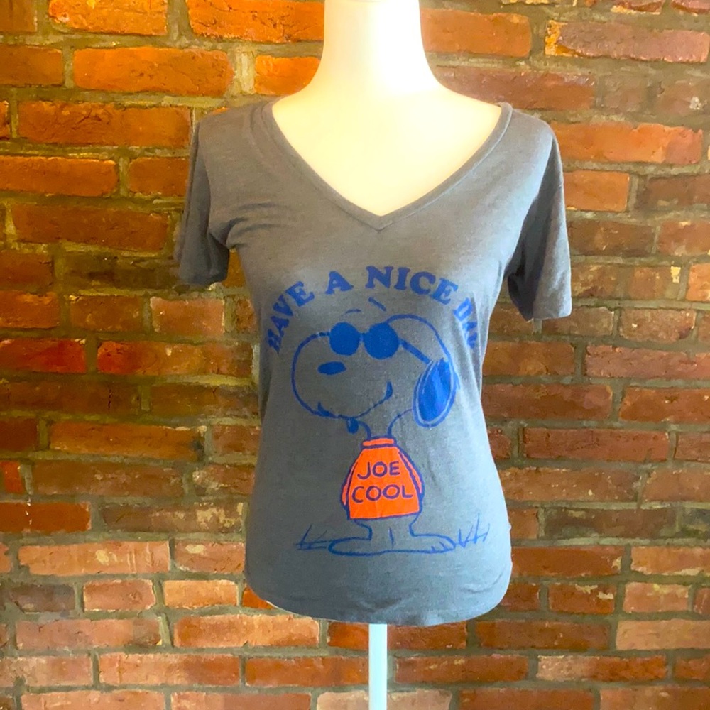 Peanuts Snoopy Joe Cool T-Shirt Medium women’s